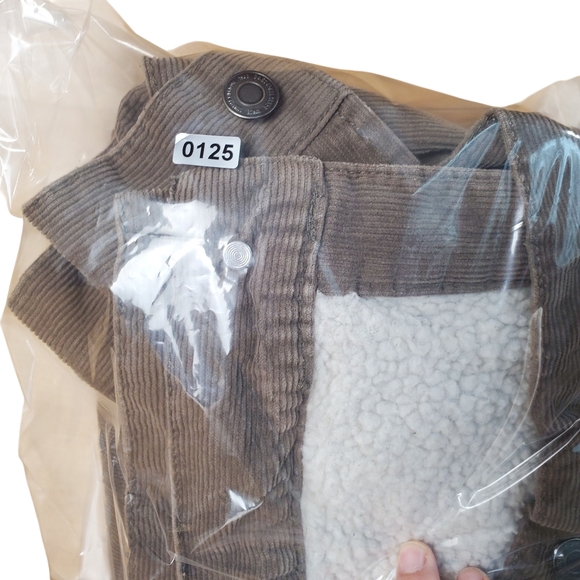 Sunrise Kingdom Brown Corduroy Sherpa Lined Jacket. XL. 0125 - Picture 12 of 13